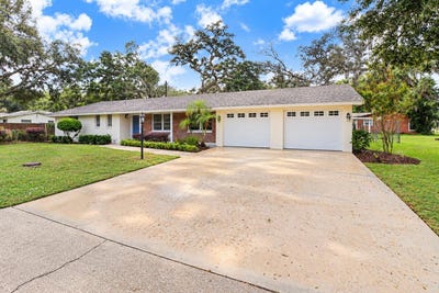 /international/us/12108-n-53rd-street-temple-terrace-fl-110120416067/