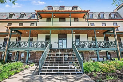 /international/us/1-park-avenue-winona-lake-in-110108490329/