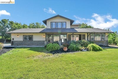 /international/us/1140-fairview-ave-brentwood-ca-110108742243/