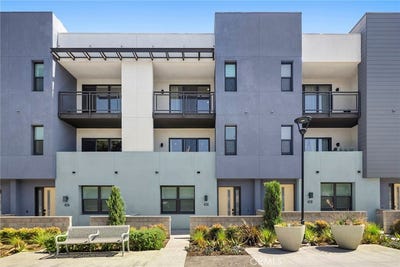 /international/us/426-west-central-avenue-brea-ca-110100695082/