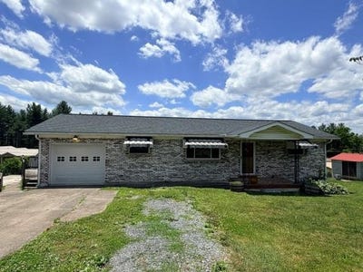 /international/us/274-reading-st-mac-arthur-wv-110108844787/