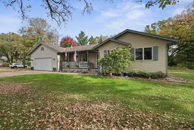 /international/us/216-n-birch-street-royalton-mn-110120487190/