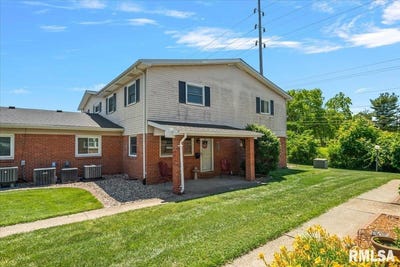 /international/us/343-durkin-drive-springfield-il-110108535850/