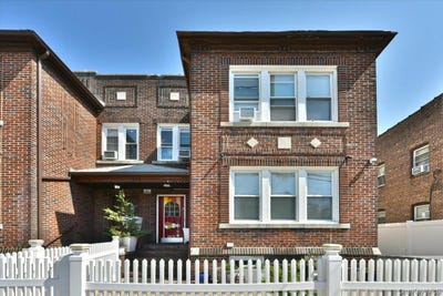 /international/us/21815-100th-avenue-queens-village-ny-110108337335/