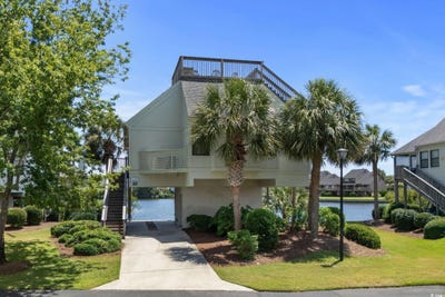 /international/us/39-blue-crab-way-pawleys-island-sc-110101120596/