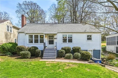 /international/us/2328-lyndhurst-avenue-winston-salem-nc-110106813909/