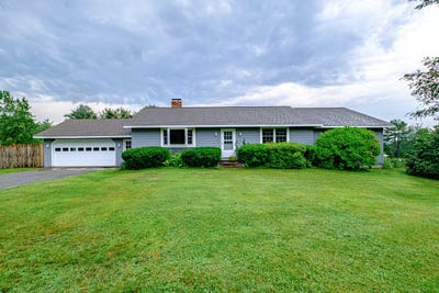 /international/us/704-brighton-hill-road-minot-me-110100729925/?lang=en