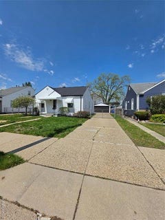/international/us/8285-chapp-avenue-s-warren-mi-110107476327/