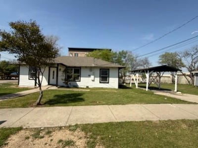 /international/us/9021-3rd-street-frisco-tx-110106673146/
