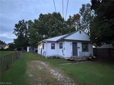 /international/us/389-button-avenue-painesville-oh-110119947779/