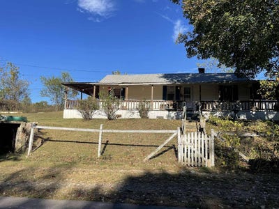 /international/us/913-jones-mill-rd-albany-ky-110103183478/