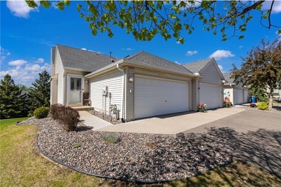 /international/us/13642-97th-place-n-maple-grove-mn-110108426620/