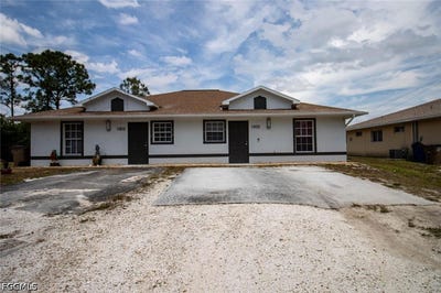 /international/us/1500-1502-w-12th-street-lehigh-acres-fl-110109998384/