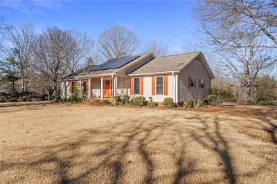 /international/us/187-teri-drive-liberty-sc-110108876904/