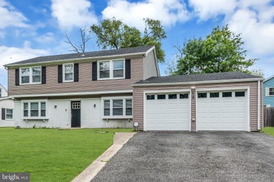 /international/us/18-harrington-circle-willingboro-nj-110108537339/