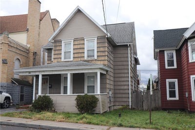 /international/us/204-center-street-syracuse-ny-110103523761/