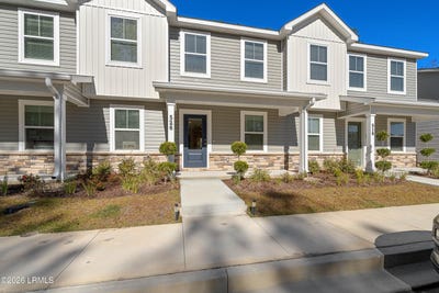 /international/us/526-royal-road-hardeeville-sc-110109066418/