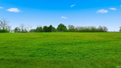 /international/us/-100-n-road-howe-in-110108382269/