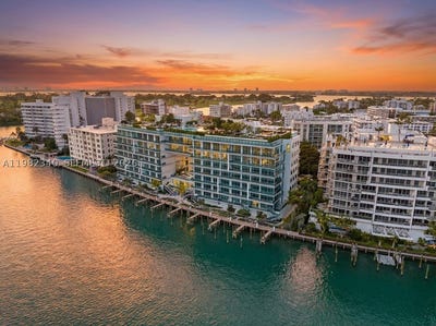 /international/us/9201-e-bay-harbor-dr-bay-harbor-islands-fl-110107029637/