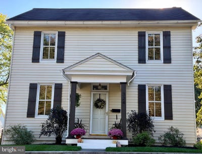/international/us/324-s-market-avenue-mount-joy-pa-110120417896/