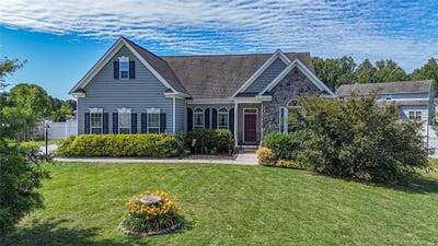 /international/us/3809-lusk-way-williamsburg-va-110108685061/