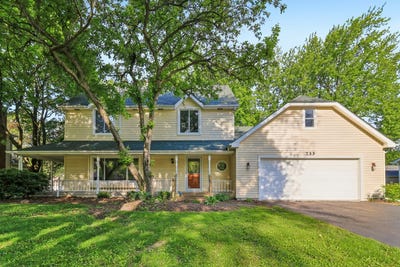 /international/us/733-buttonwood-circle-se-naperville-il-110107889645/