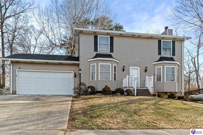 /international/us/900-timberwood-drive-radcliff-ky-110097686262/