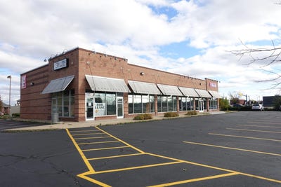 /international/us/1810-plover-road-plover-wi-110106338443/
