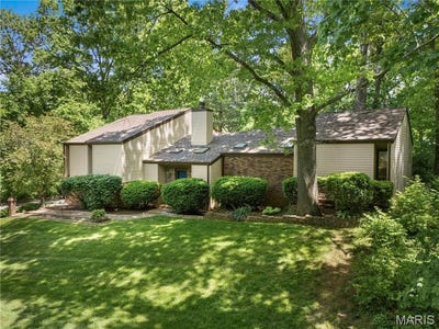 /international/us/7-deer-run-o-fallon-il-110107872798/