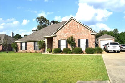 /international/us/605-jade-circle-haughton-la-110108981823/