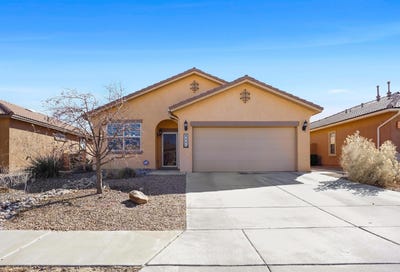 /international/us/4221-n-pole-loop-ne-rio-rancho-nm-110105520878/