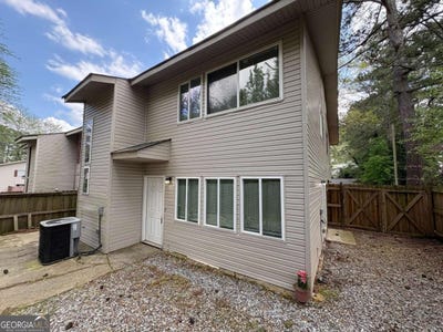 /international/us/7560-taylor-riverdale-ga-110100726948/