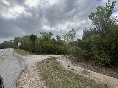 /international/us/little-creek-circle-ash-flat-ar-110107403602/