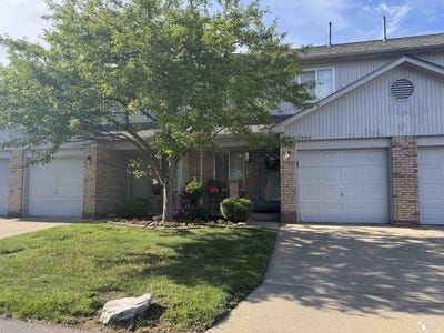 /international/us/23462-wagar-court-trenton-mi-110109080839/