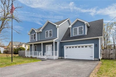 /international/us/54-carpenter-street-warwick-ri-110107536340/