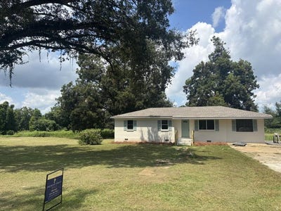 /international/us/200-third-st-brinson-ga-110119700438/