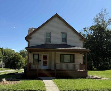 /international/us/217-s-jackson-street-youngstown-oh-110101983546/