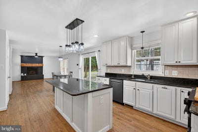 /international/us/124-fawn-hills-drive-fredericksburg-va-110101199224/?lang=zh-cn