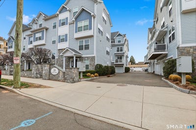 /international/us/20-third-street-stamford-ct-110107080692/