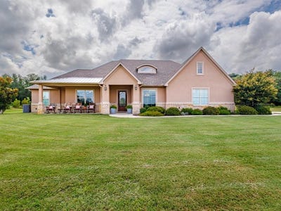/international/us/6342-county-road-225-brownwood-tx-110101030147/