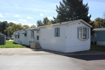 /international/us/576-se-jessica-street-se-kentwood-mi-110120488861/