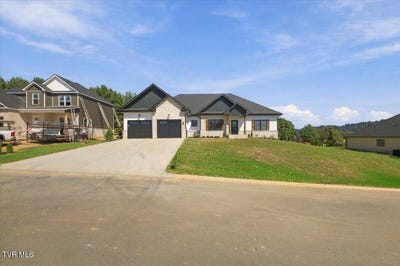 /international/us/328-parker-court-jonesborough-tn-110120083018/