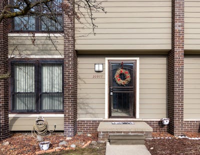 /international/us/20977-sherman-avenue-southfield-mi-110104841602/