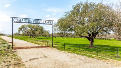/international/us/1230-cr-127-carlton-tx-110109901807/