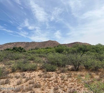/international/us/siesta-street-clarkdale-az-110108118697/