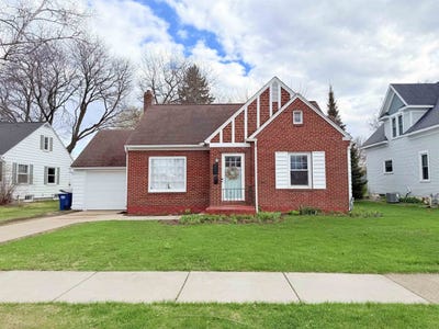 /international/us/401-broadway-avenue-wausau-wi-110107684528/