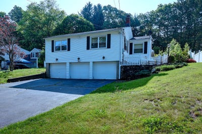 /international/us/673-may-street-naugatuck-ct-110100327622/