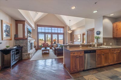 /international/us/3001-northstar-drive-truckee-ca-110108478282/