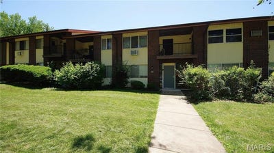 /international/us/7443-hazelcrest-drive-hazelwood-mo-110094514190/