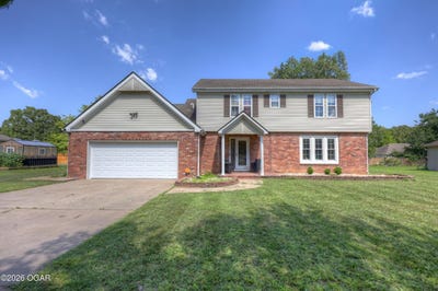 /international/us/2197-s-eastwood-road-joplin-mo-110120650952/